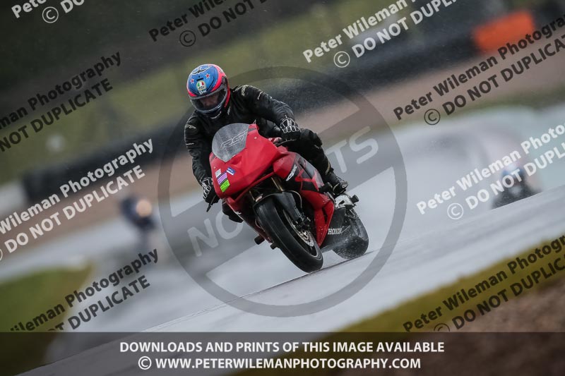 PJM Photography;donington no limits trackday;donington park photographs;donington trackday photographs;no limits trackdays;peter wileman photography;trackday digital images;trackday photos